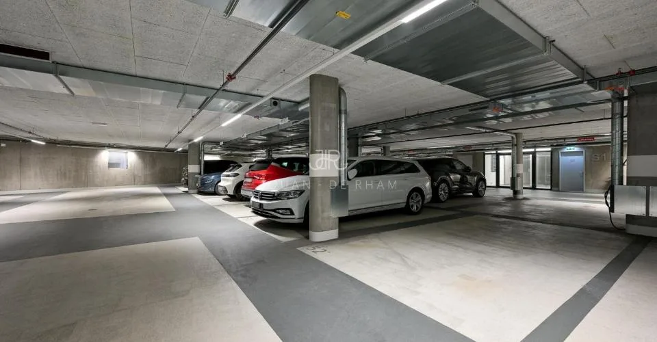 700 m2 Büros zur Miete in einem modernen Gebäude, vollständig eingerichtet "Plug & Play" – Foto 11 von 13