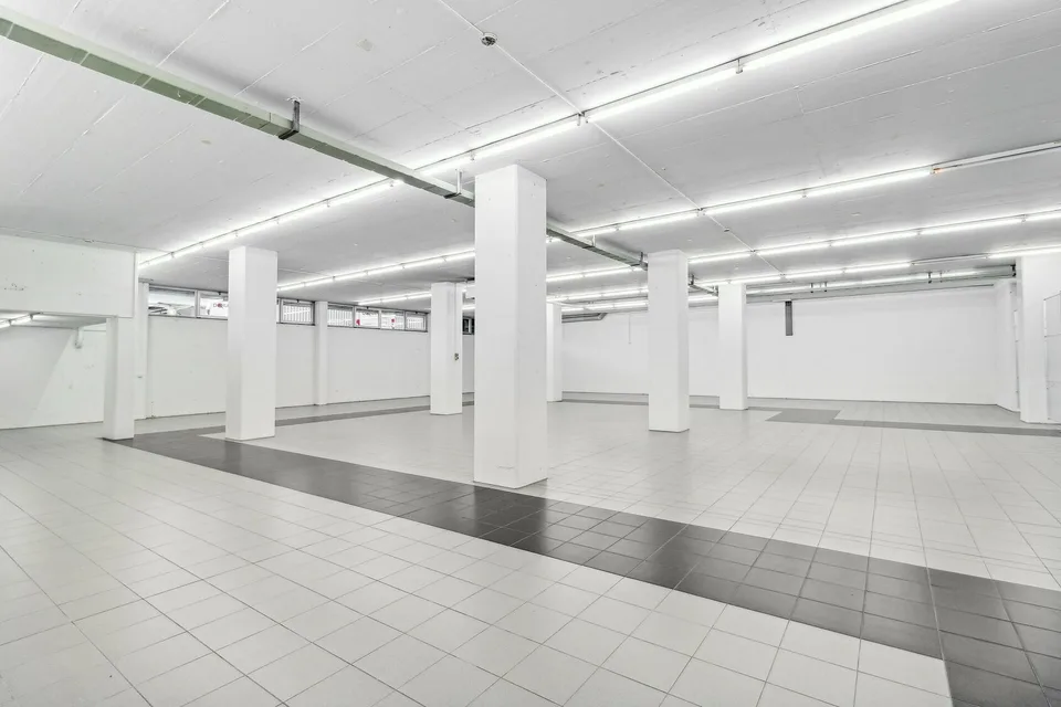 123m2 Lagerfläche an idealer Lage bei der A14