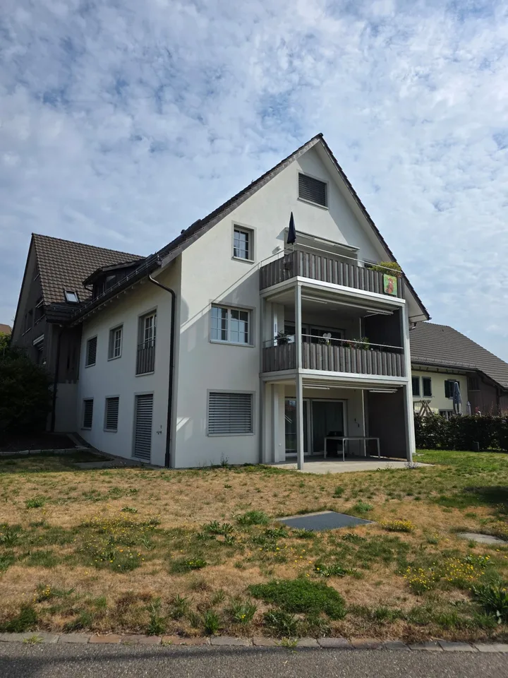 Moderne 4.5-Zimmer-Maisonettewohnung in Wil ZH