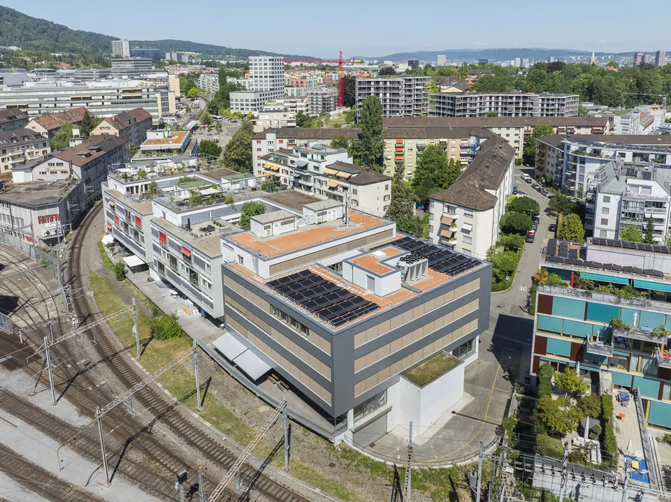 Espaces de bureau pour concepts d'open-space et de partage de bureaux