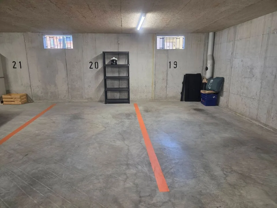 Single Garage for Rent in Gossau, CHHirschberg Quartier.