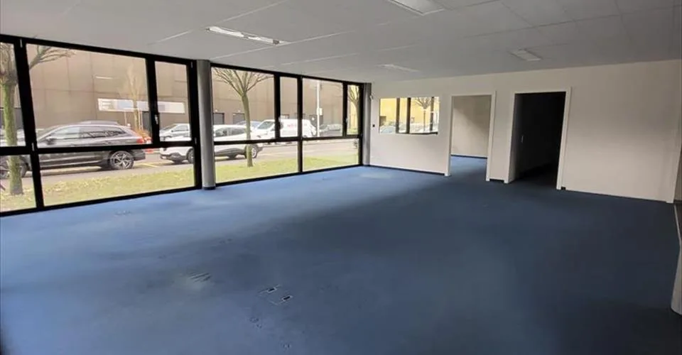 Office 1 room