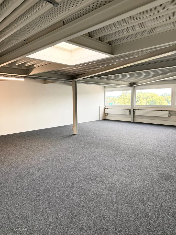 ZENTRAL / MODERN / FLEXIBEL