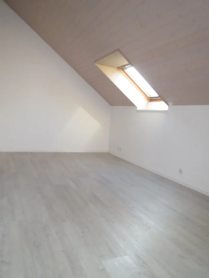 Charmante 3.5-Zimmer-Dachwohnung
