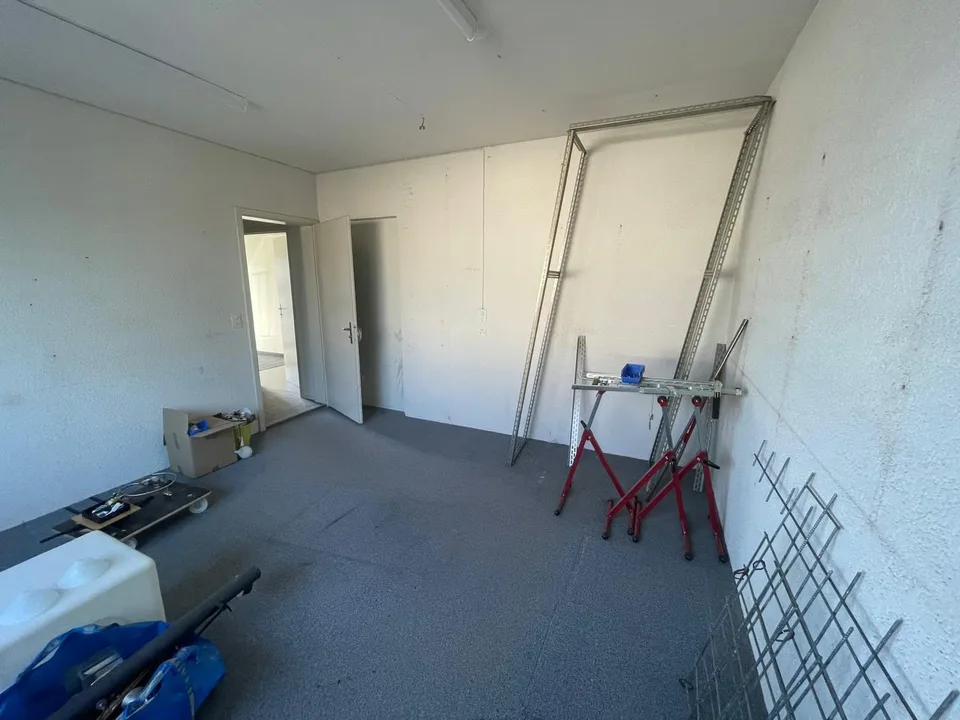 Bureau / Atelier – photo 7 sur 10