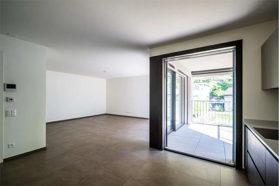 3.5-Zimmer-Wohnung zur Miete mit Terrasse - Gordola