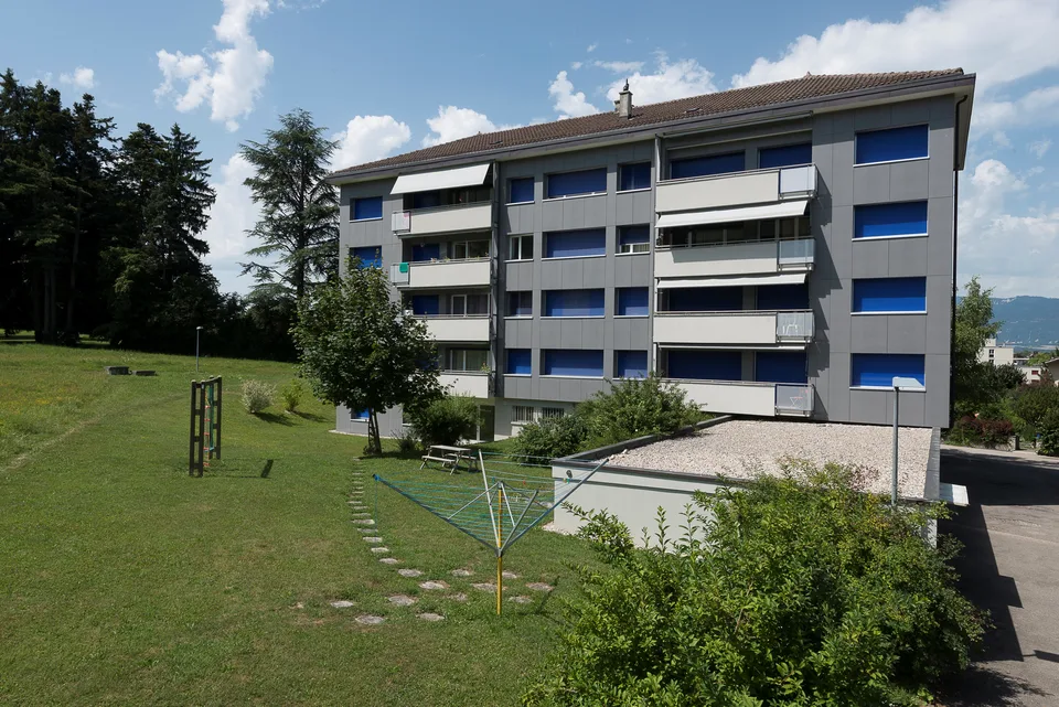 Louez un grenier à Yverdon pour votre stockage privé