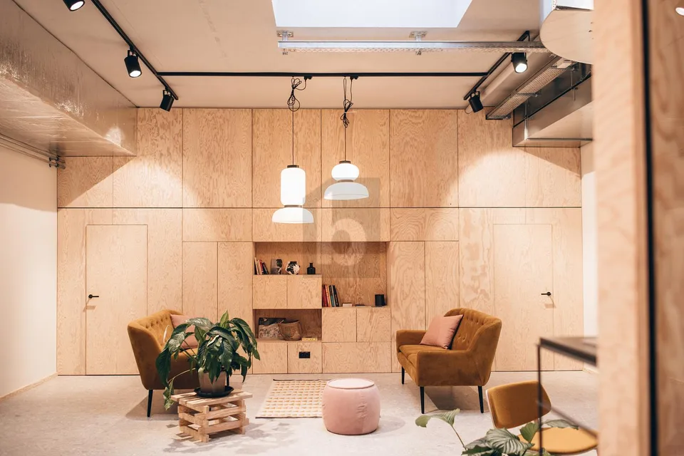 BUREAU PRIVATIF MEUBLÉ DANS ESPACE COWORKING