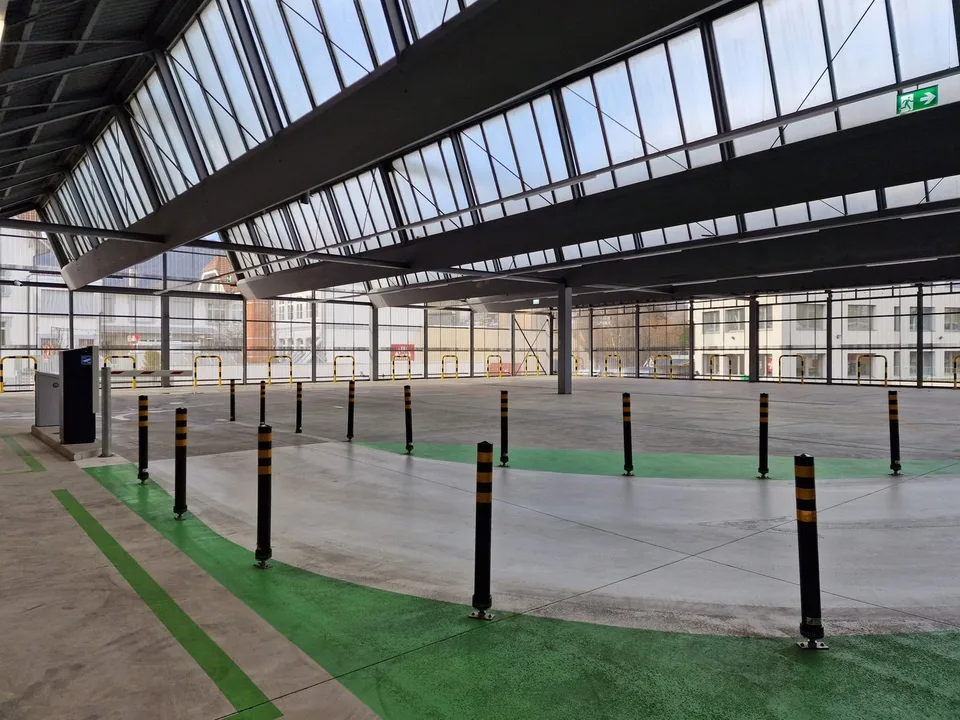 Säulenhalle zum Durchstarten - im ÖUFI AREAL!