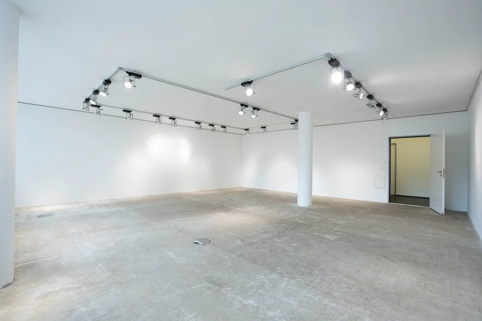Sede per ufficio/commerciale o studio in una proprietà ben tenuta nel cuore di Spreitenbach