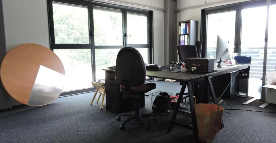 Bureau 1 pièce