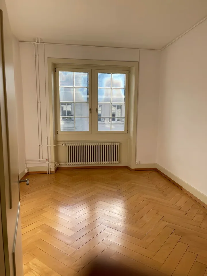 Zu vermieten - Schönes 4.5-Zimmer-Apartment in Fribourg – Foto 8 von 10