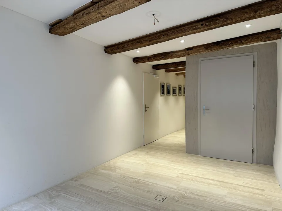 Einzigartige Gewerberäume mit Wölbekeller in der Altstadt Store, Office, Café – Foto 9 von 13