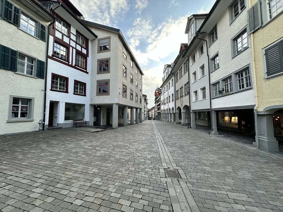 Showroom/Ufficio attraente in posizione privilegiata Città vecchia di Wil SG