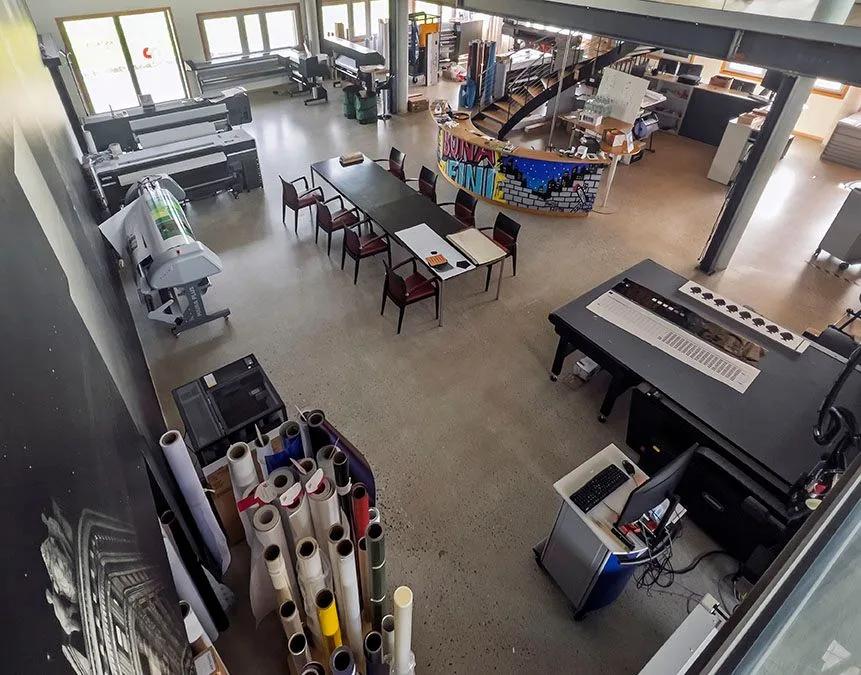 Vielseitige Gewerbefläche in Jegenstorf: Heller Showroom mit ca. 238 m²