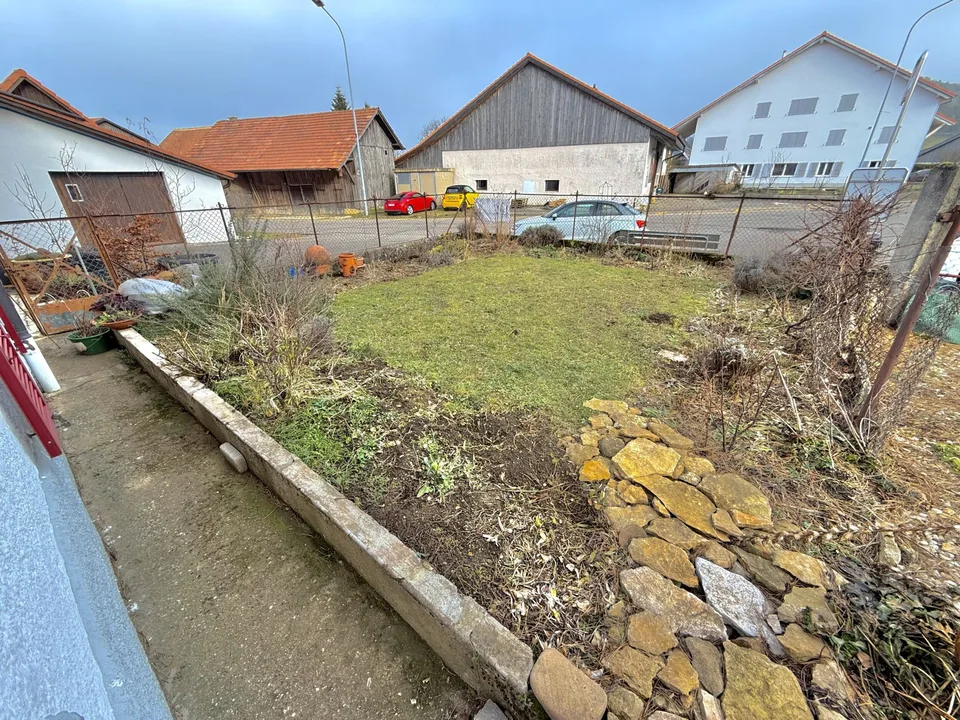 Zu vermieten in Bourrignon charmante 2,5-Zimmer-Wohnung