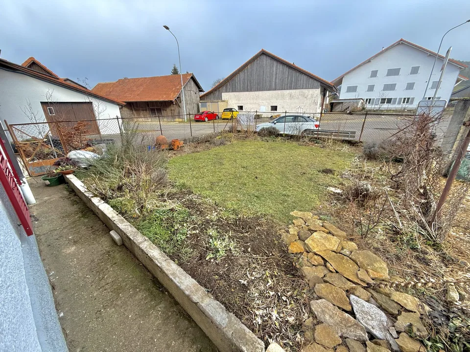 Zu vermieten in Bourrignon charmante 2,5-Zimmer-Wohnung