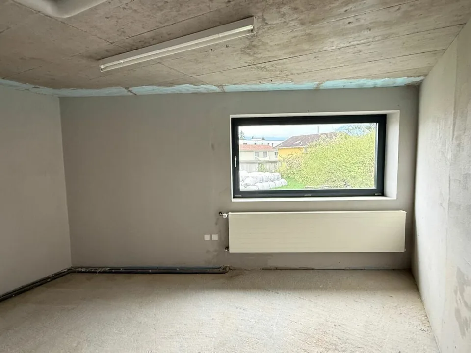 Gewerbeobjekt/Werkstatt/Lager im Zentrum von Windau