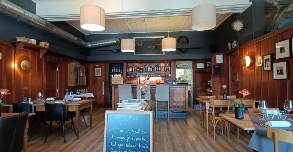 Restaurant 3.5 pièces