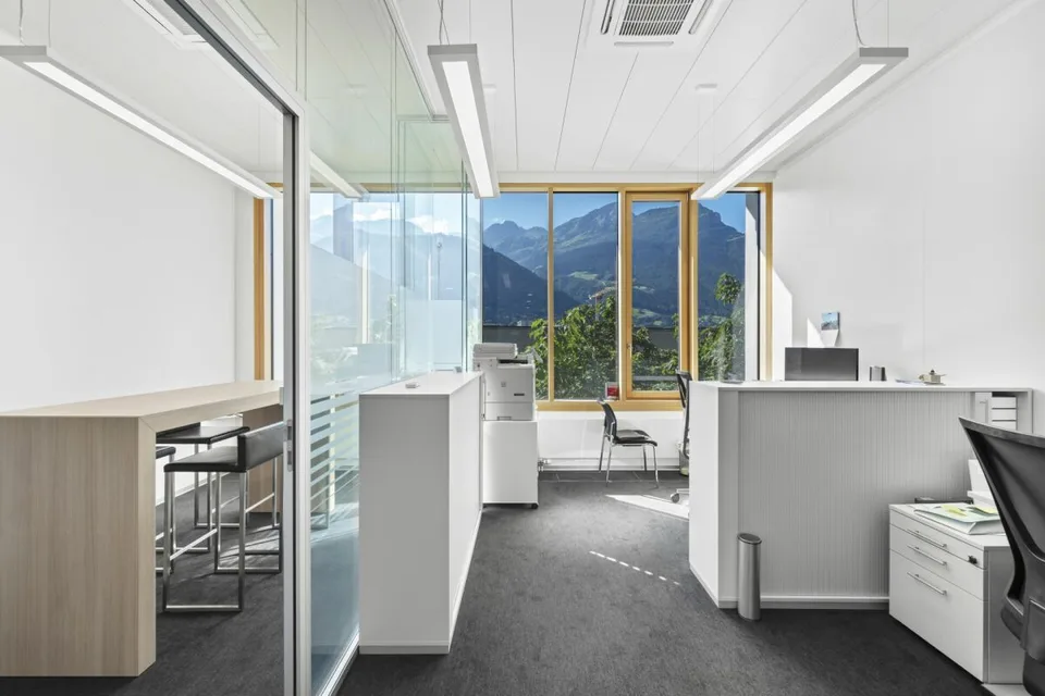 Ihr neuer Arbeitsplatz im Herzen von Altdorf!
