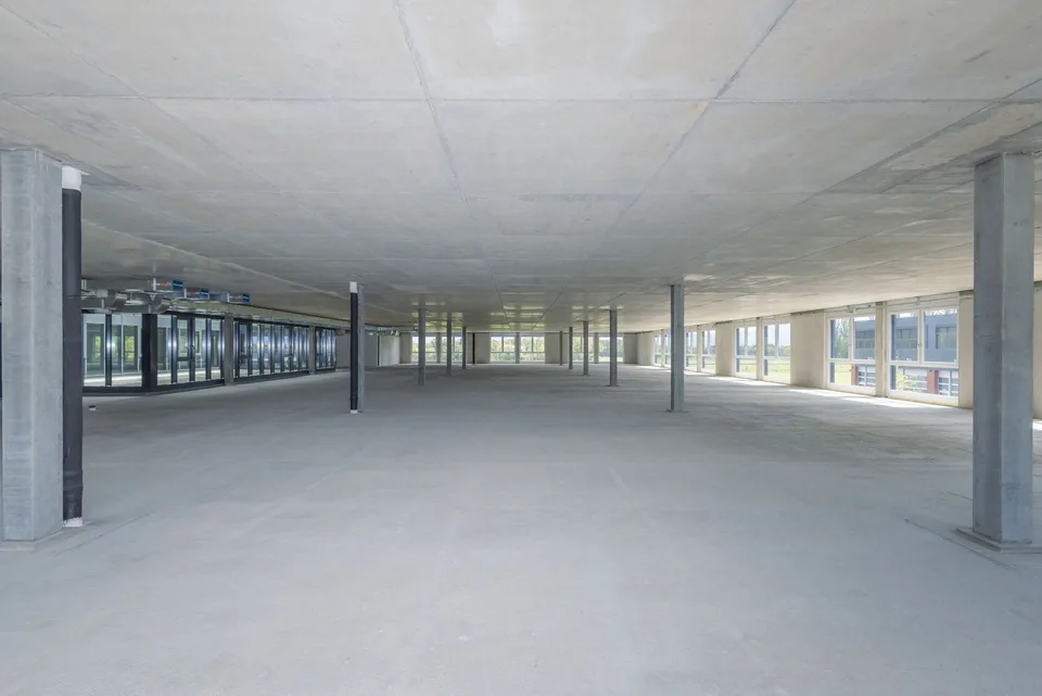 Nuovo a Gland – Spazio commerciale / industriale – 300m2
