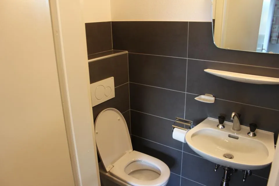Möbliertes 3,5-Zimmer-Apartment
