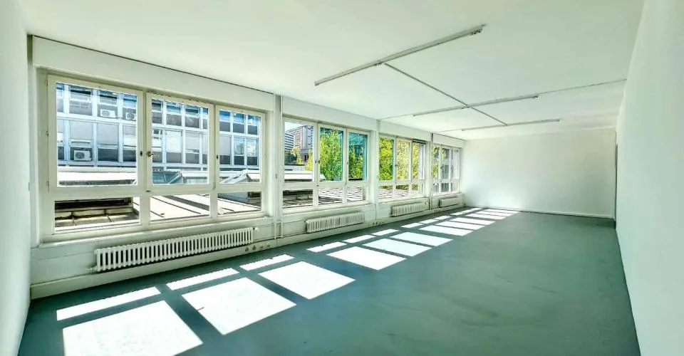 Büro 5 Zimmer