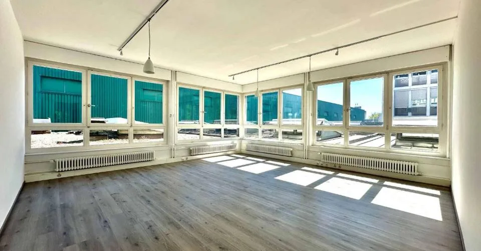 Locali di 180 m2 Acacias-Vernets - zona FTI. – foto 7 di 13