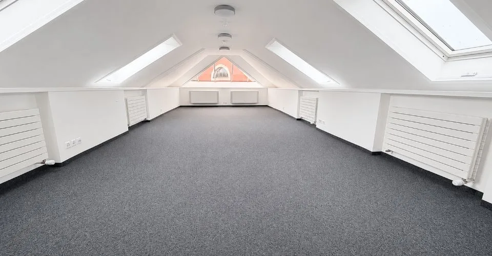 Office 25 rooms