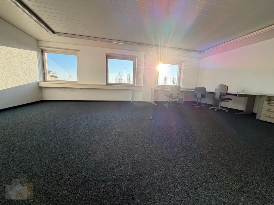 Ihr neuer Firmensitz in Romanshorn: 27 m² Office-Space direkt am Puls