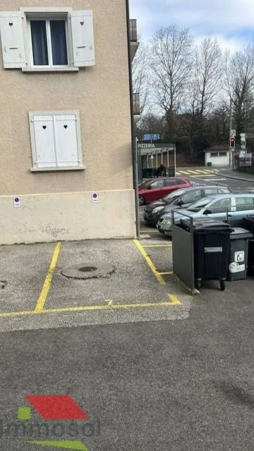Posti auto esterni in affitto