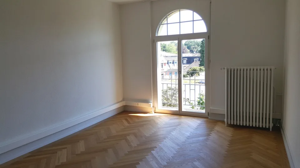 OFFICE WITH CHARM IN THE POPULAR KIRCHENFELD DISTRICT