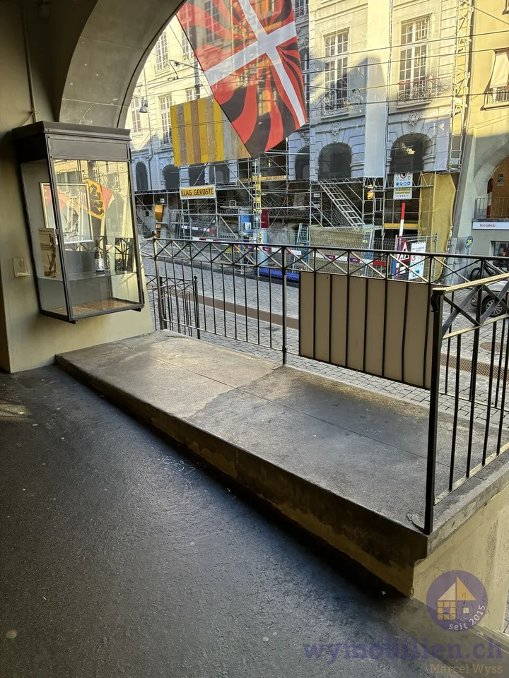 Beautiful retail space in award-winning historic building Bern