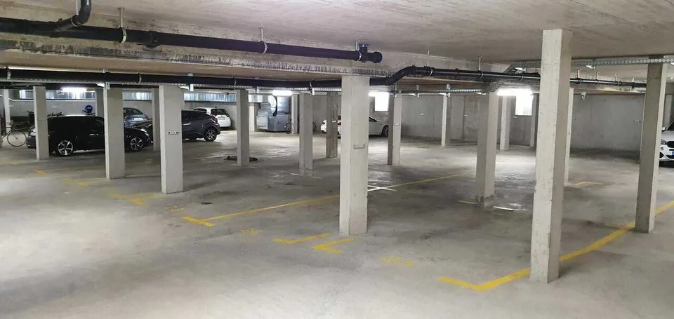 Parkplätze zu vermieten