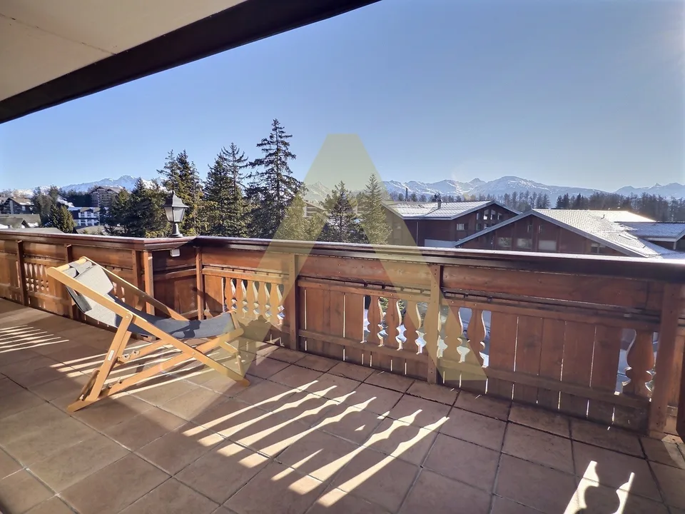 Appartamento arredato di 3,5 locali luminoso con grande balcone e accesso alla spa