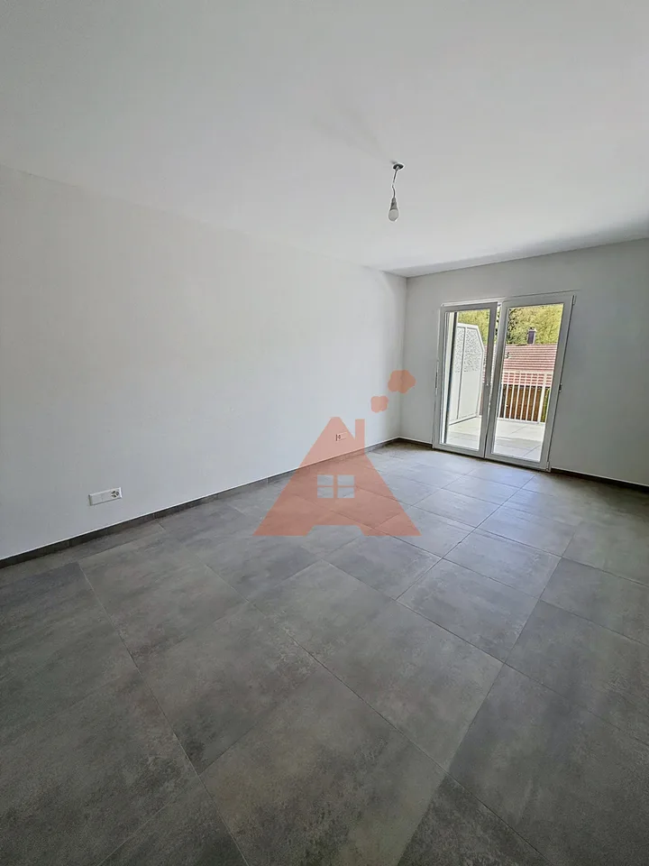 Appartement 2,5 pces neuf avec terrasse de 28m2 au Sentier.