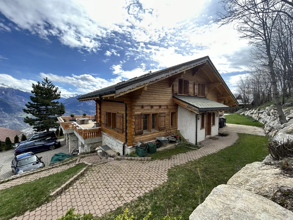 LOC 121 - CHALET RANDOGNE