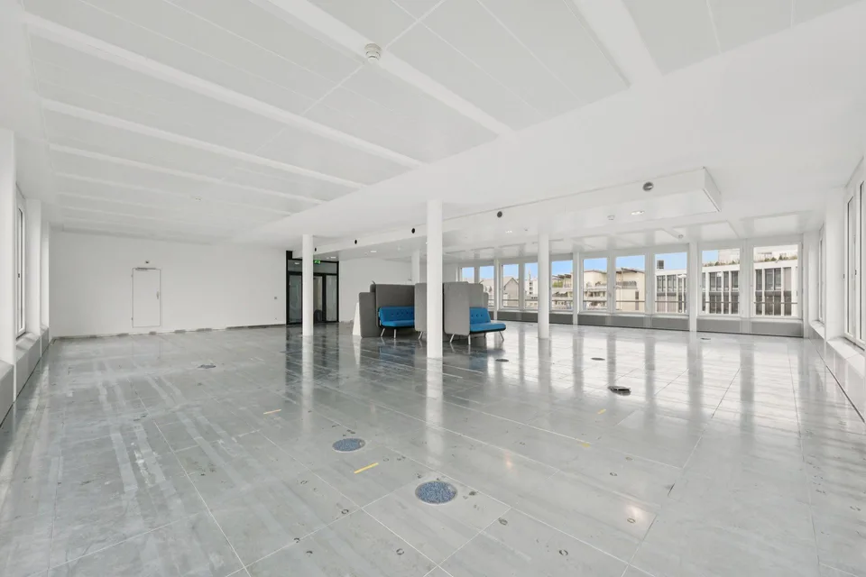 Espace de bureau moderne dans un emplacement central