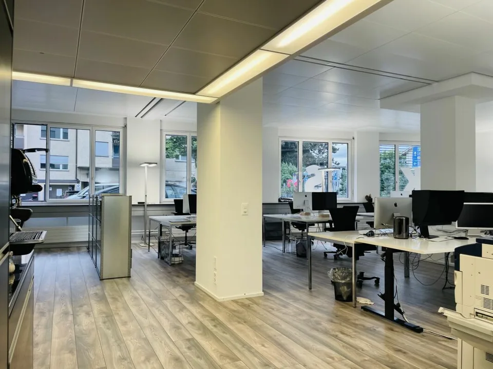 Repräsentative Bürofläche in Wollishofen - ready to move in