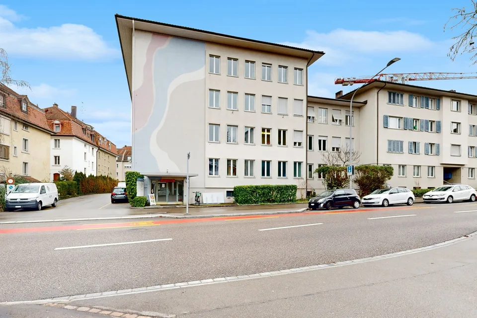 Praktischer Büroraum im Herzen von Zürich Oerlikon