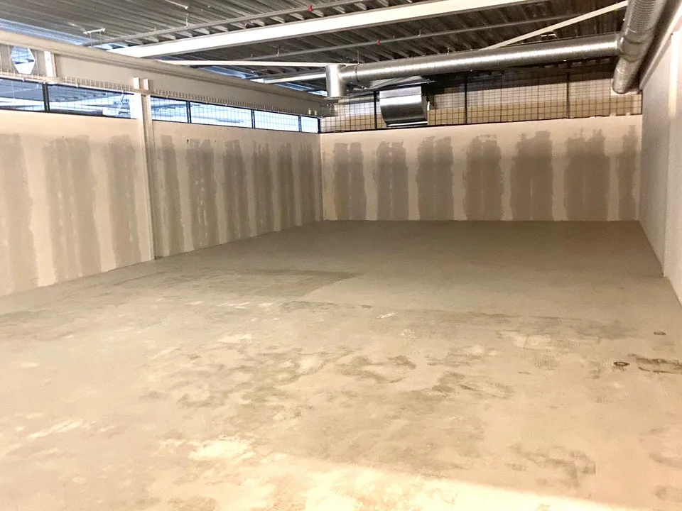Il mio nuovo magazzino nel Retailpark Oftringen