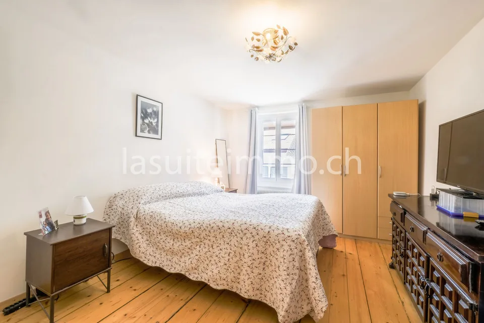 VUFFLENS-LA-VILLE - Duplex Apartment – photo 6 of 10