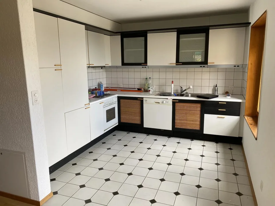Sauges (NE); Maison villageoise de 2 appartements.