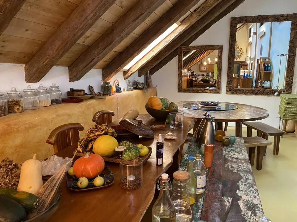 EINE ARCHITEKTONISCH EINZIGARTIGE MÜHLE AN EINEM BEVORZUGTEN ORT