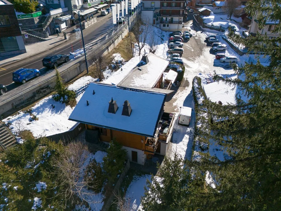 Wunderschönes Chalet mit drei Wohnungen im Zentrum von Villars – Foto 6 von 8