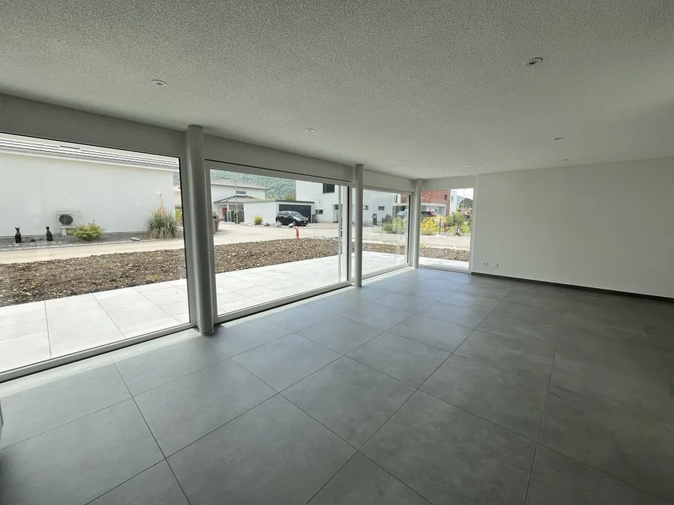 Casa bifamiliare, Courfaivre - 825000