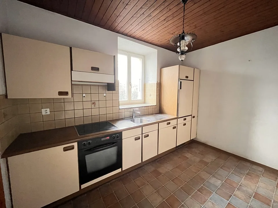 Casa, Bassecourt - 395000