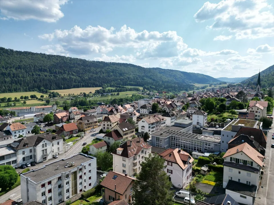 Mehrfamilienhaus