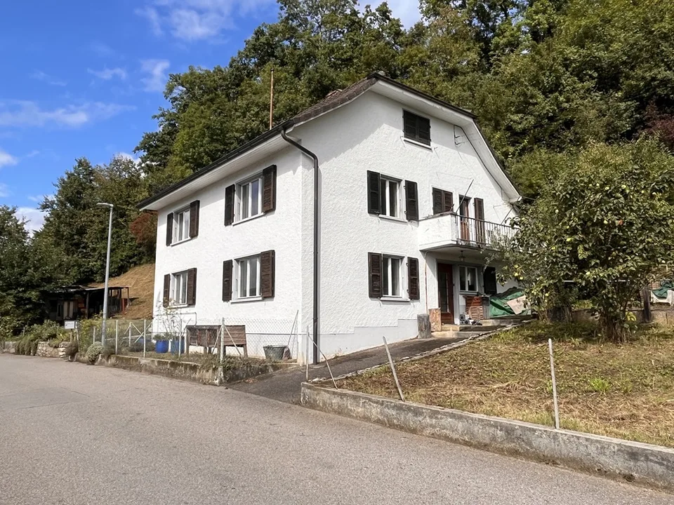 House, Vicques - 368000