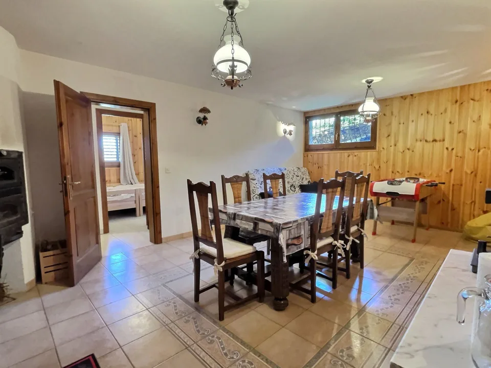 Beau chalet authentique familial - 6.5 pièces - Crans-Montana (résidence secondaire ou principale) – photo 12 sur 13